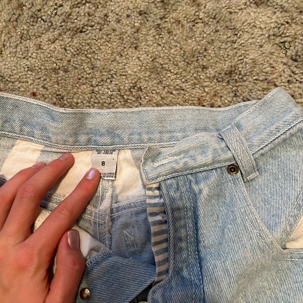 Zena vintage denim shorts! Striped pockets! retro!